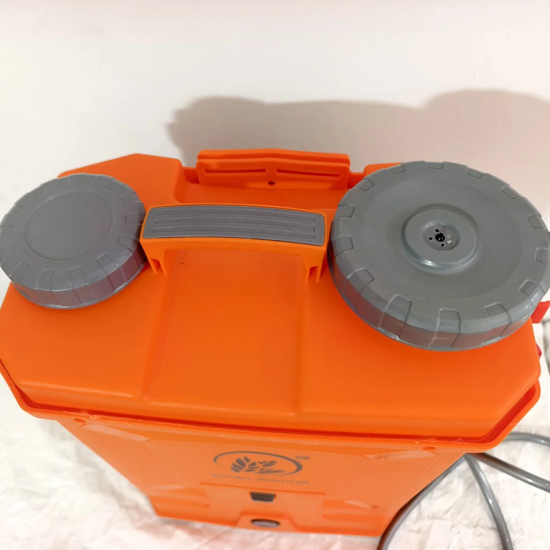 JK Agro KISAN SMART DOUBLE Motor Battery Sprayer Pump – 18 Litre - Image 4