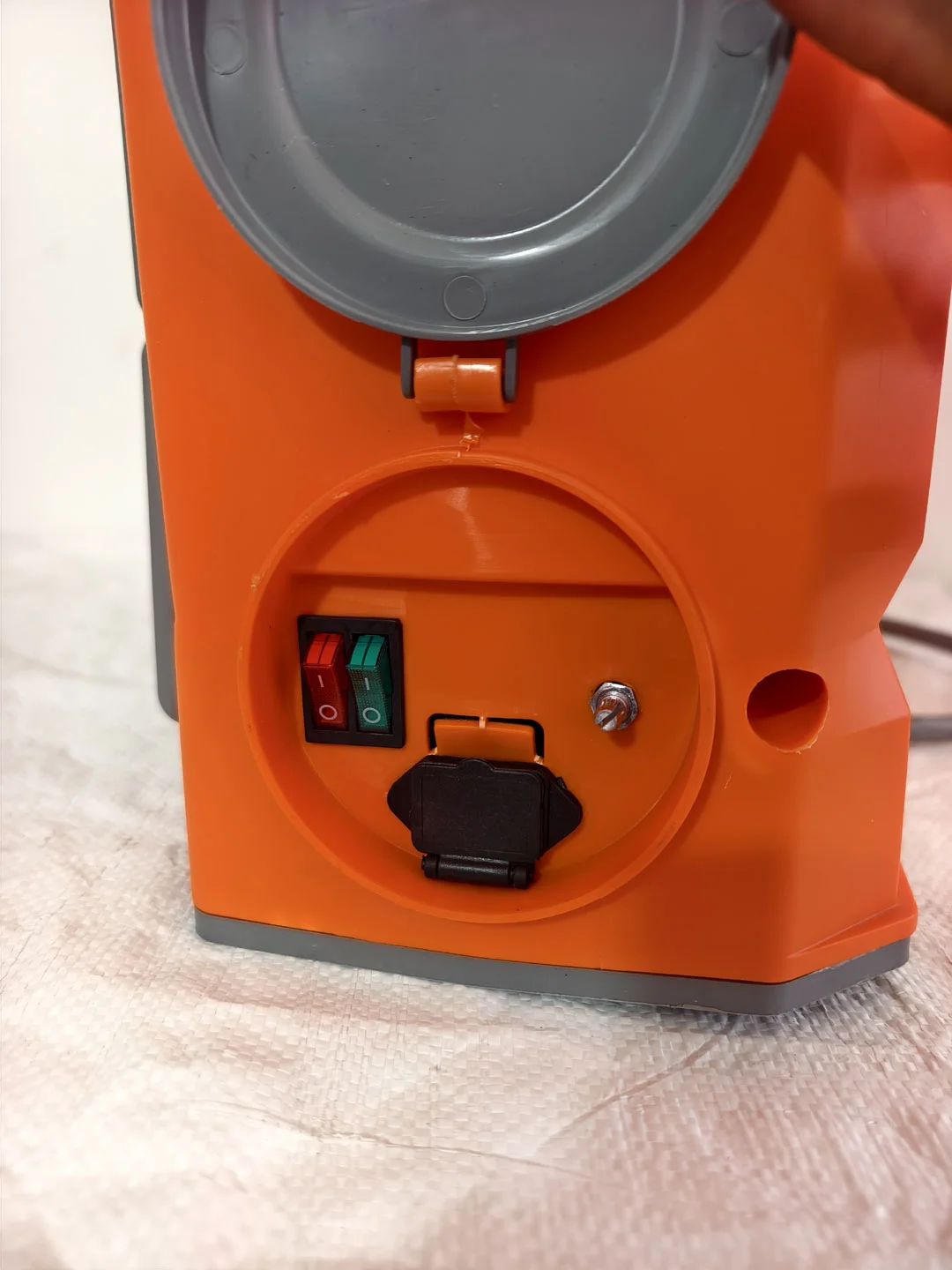 JK Agro KISAN SMART DOUBLE Motor Battery Sprayer Pump – 18 Litre - Image 2